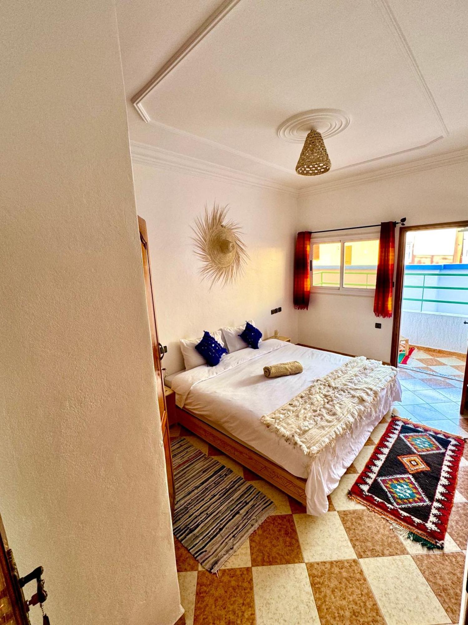 Natural Surf House Tamraght Стая снимка